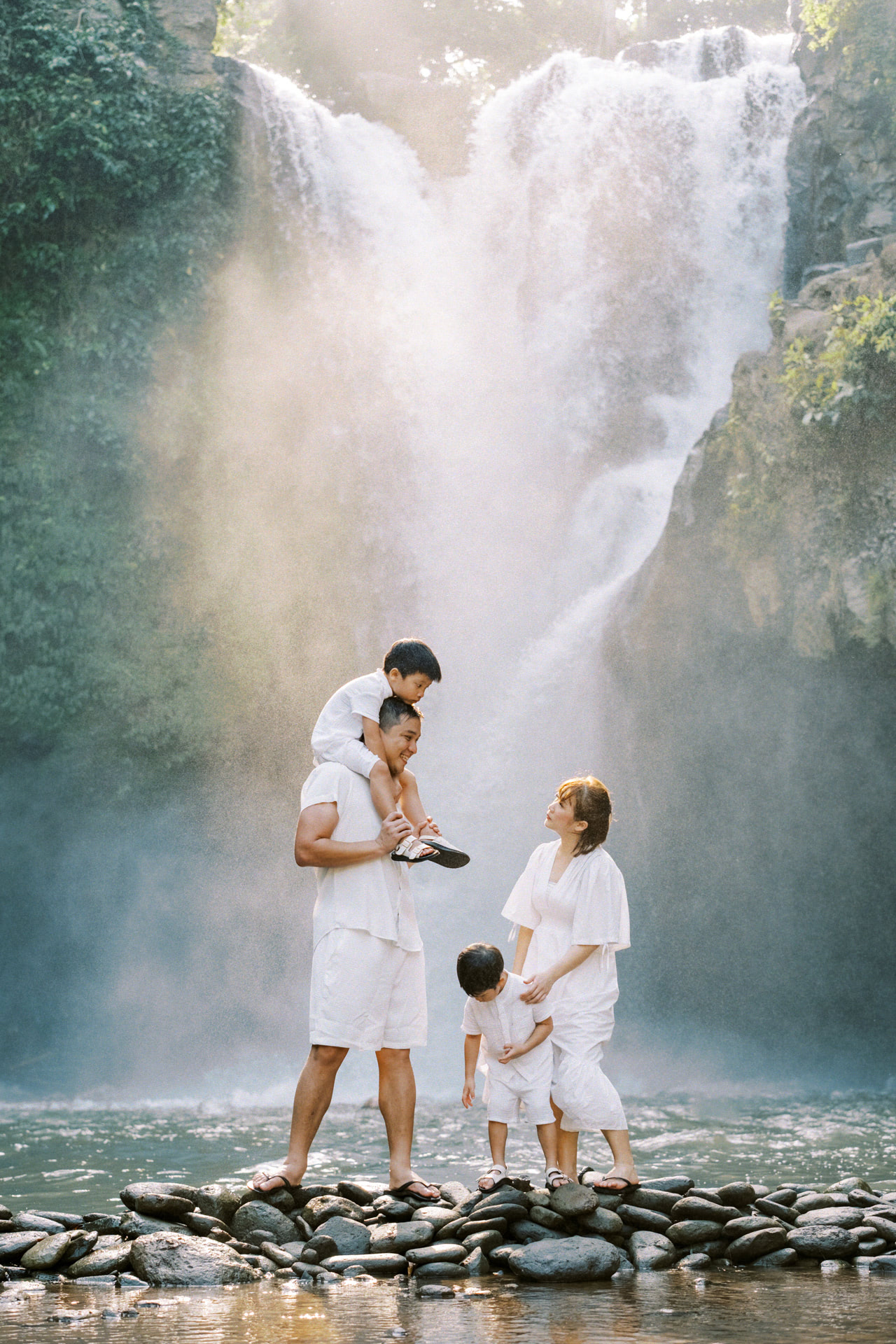 Bali Waterfall Family Session 11