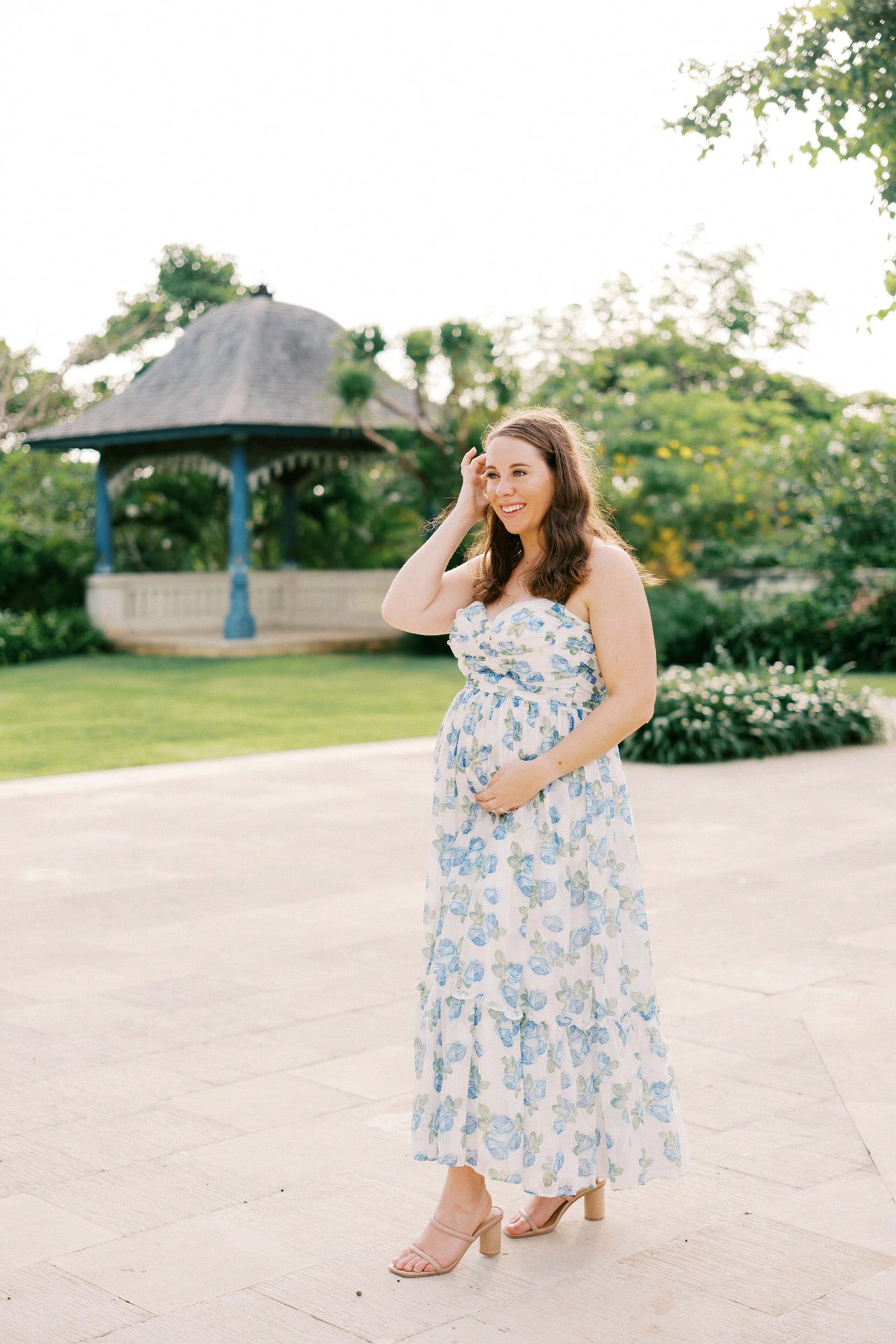 Luxury Family Photoshoot at Jumeirah Bali 11