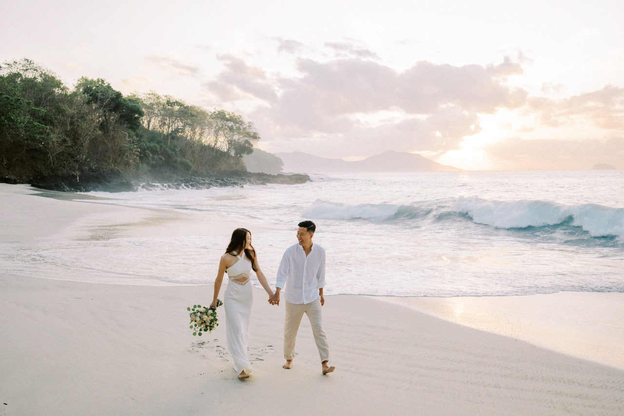 Karangasem Beach Engagement Session 9 Karangasem Beach Engagement Session 9