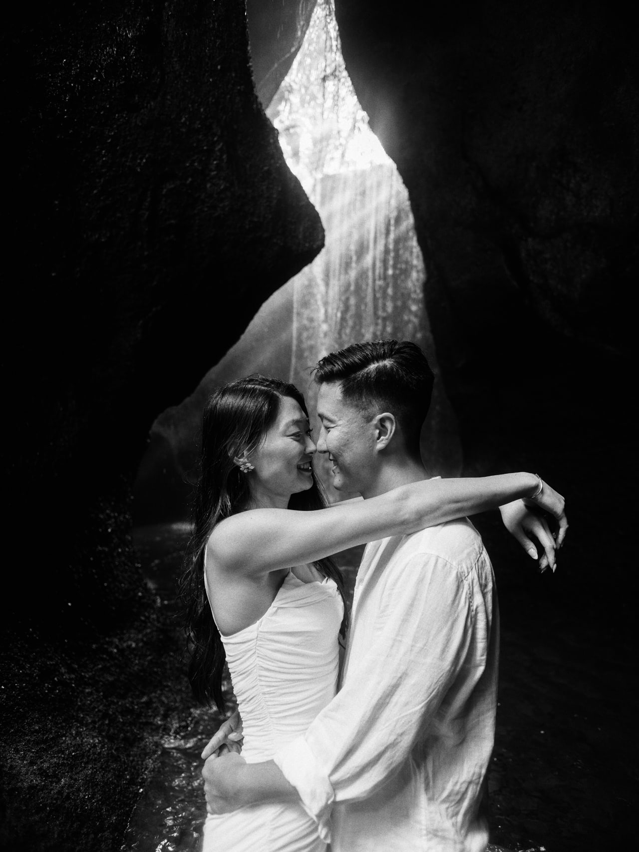 Karangasem Beach Engagement Session 37 Karangasem Beach Engagement Session 37
