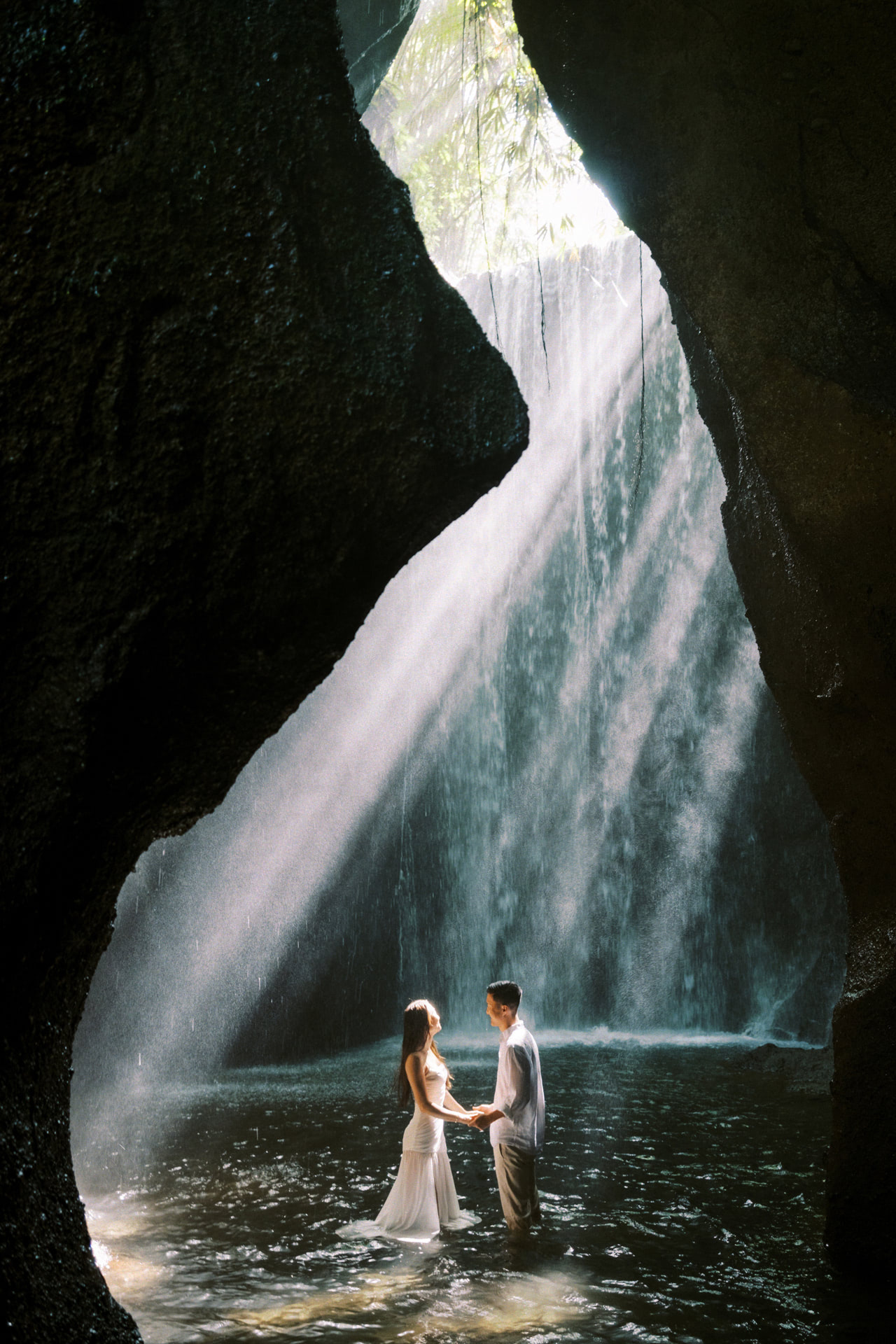 Karangasem Beach Engagement Session 39 Karangasem Beach Engagement Session 39