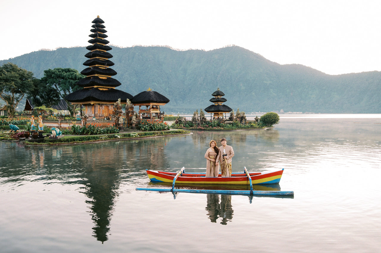 Traditional Balinese Outfit Photoshoot in Bali 1 Traditional Balinese Outfit Photoshoot in Bali 1