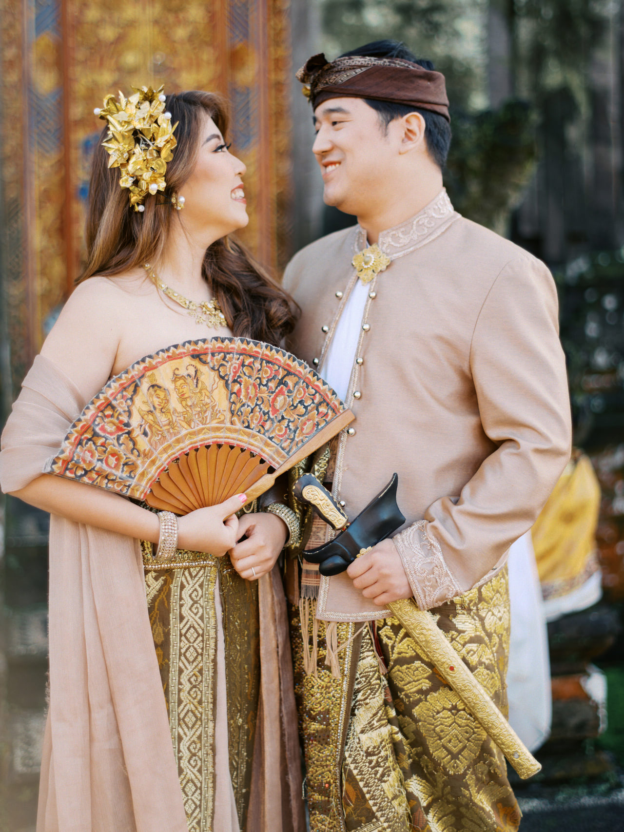 Traditional Balinese Outfit Photoshoot in Bali 10