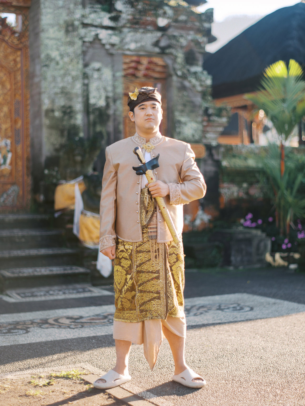 Traditional Balinese Outfit Photoshoot in Bali 13 Traditional Balinese Outfit Photoshoot in Bali 13