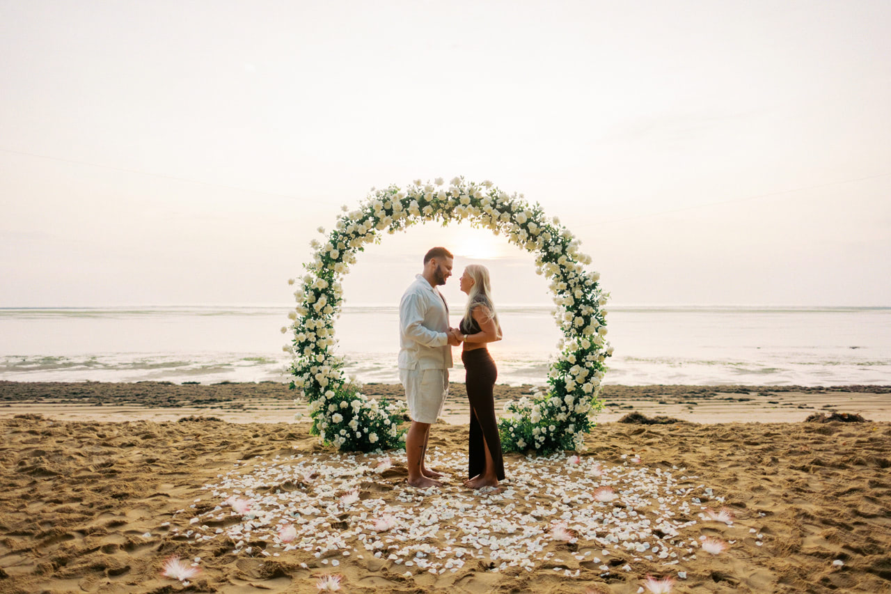 Sanur Beach Surprise Proposal 3 Sanur Beach Surprise Proposal 3