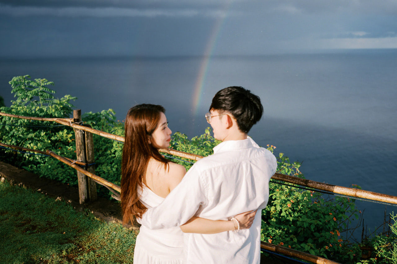 A Bali Proposal Surrounded by White Flowers 14 A Bali Proposal Surrounded by White Flowers 14